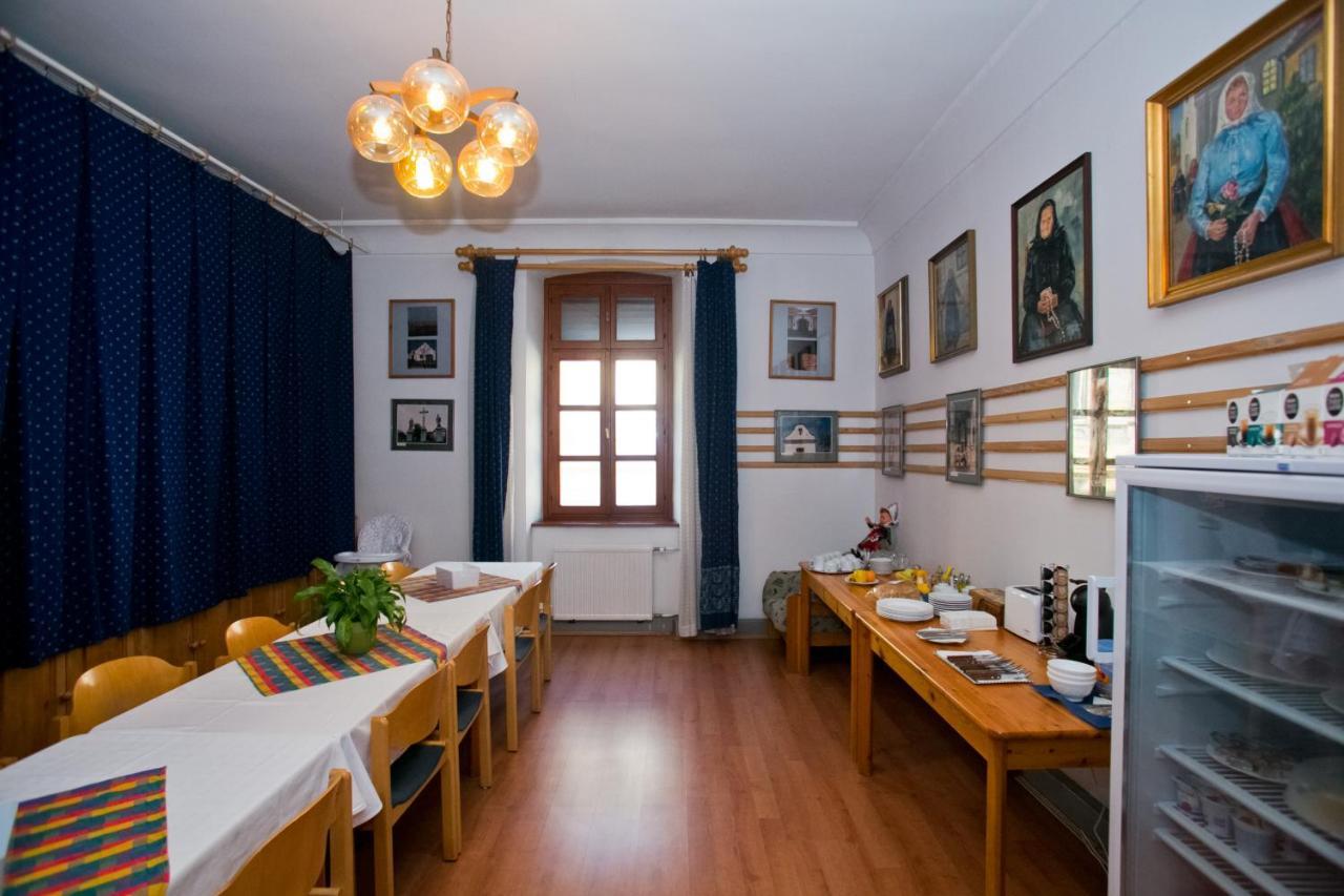 Lenau Haz Bed & Breakfast Печ Екстериор снимка