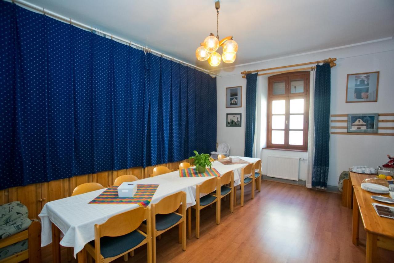 Lenau Haz Bed & Breakfast Печ Екстериор снимка